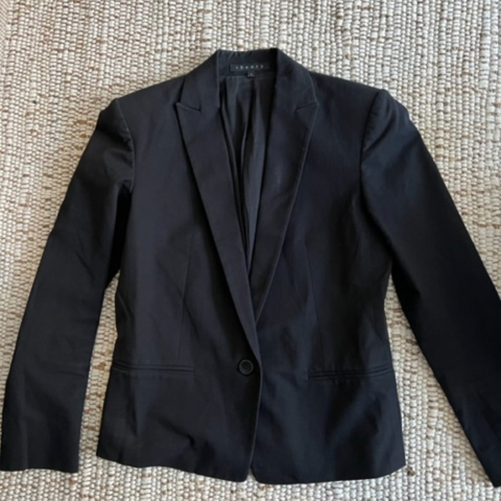 Theory: black blazer